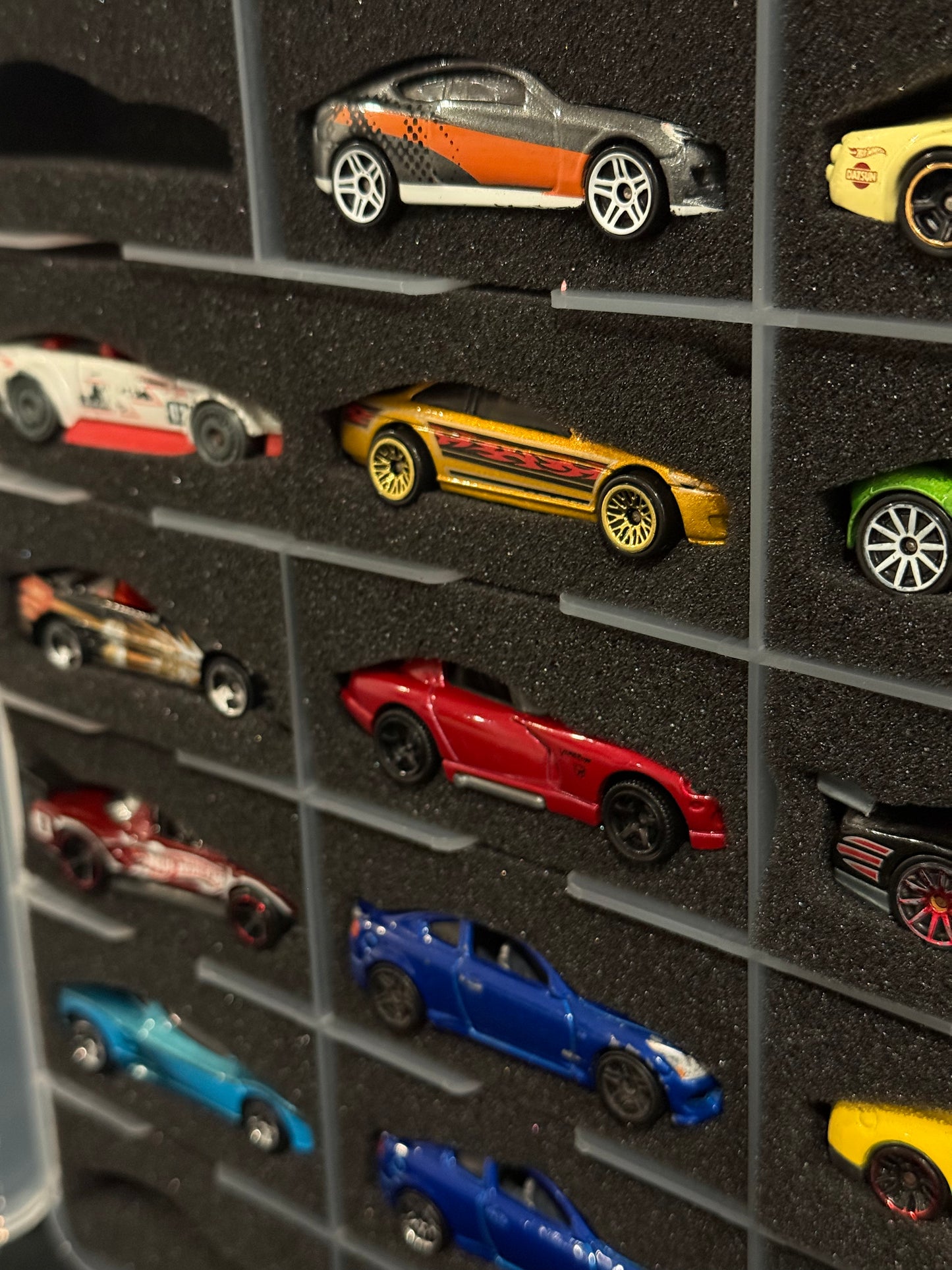 Hot Wheels 48-Car Open Case with Foam Insert